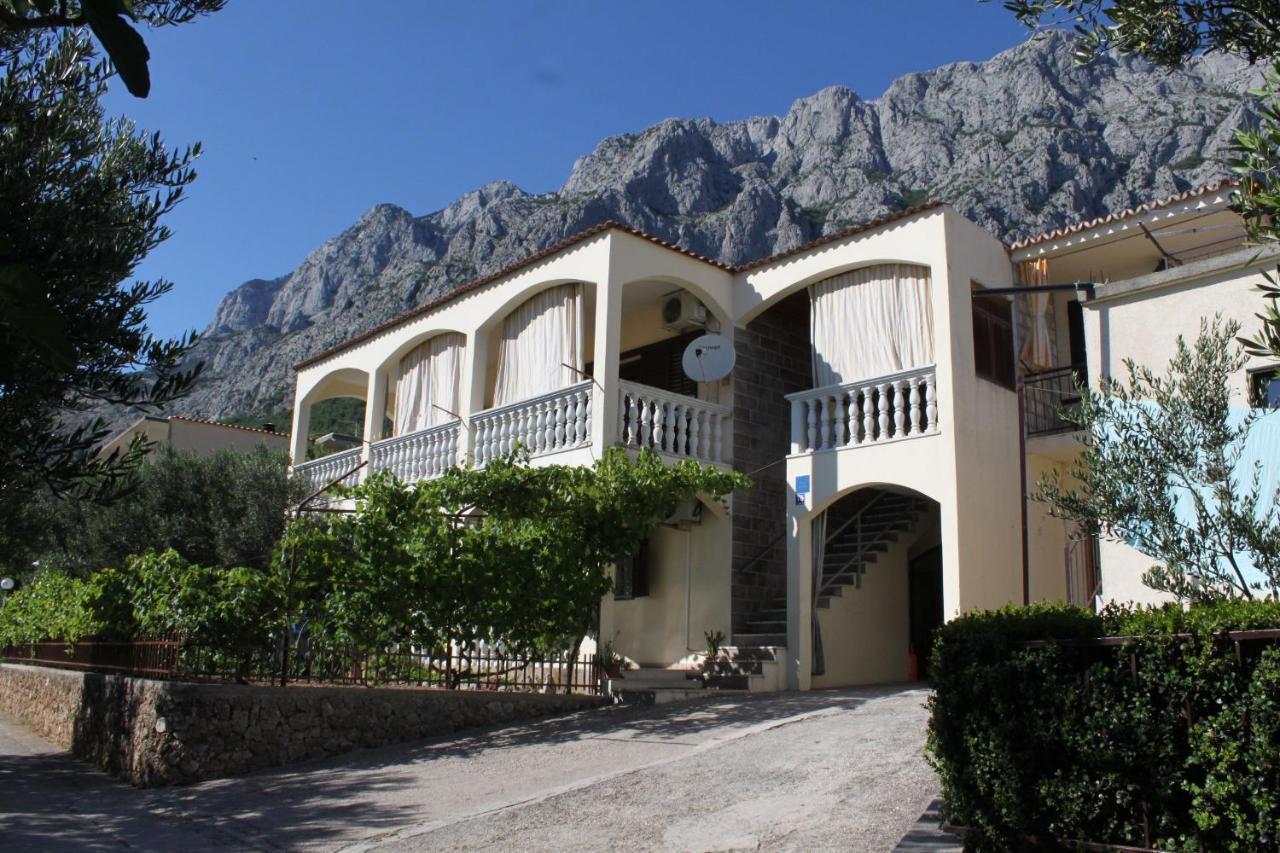 Apartments With A Parking Space Makarska - 6792 Luaran gambar