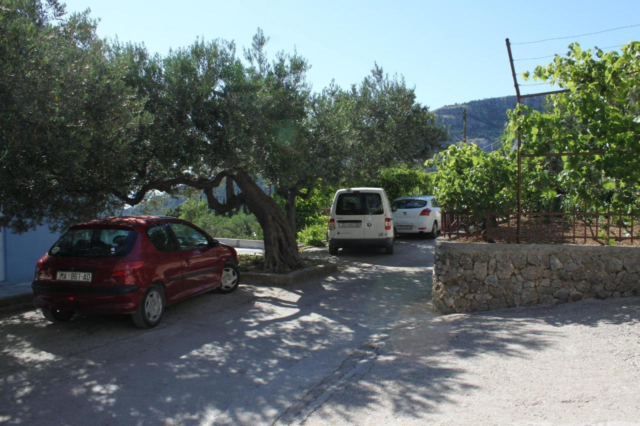 Apartments With A Parking Space Makarska - 6792 Luaran gambar