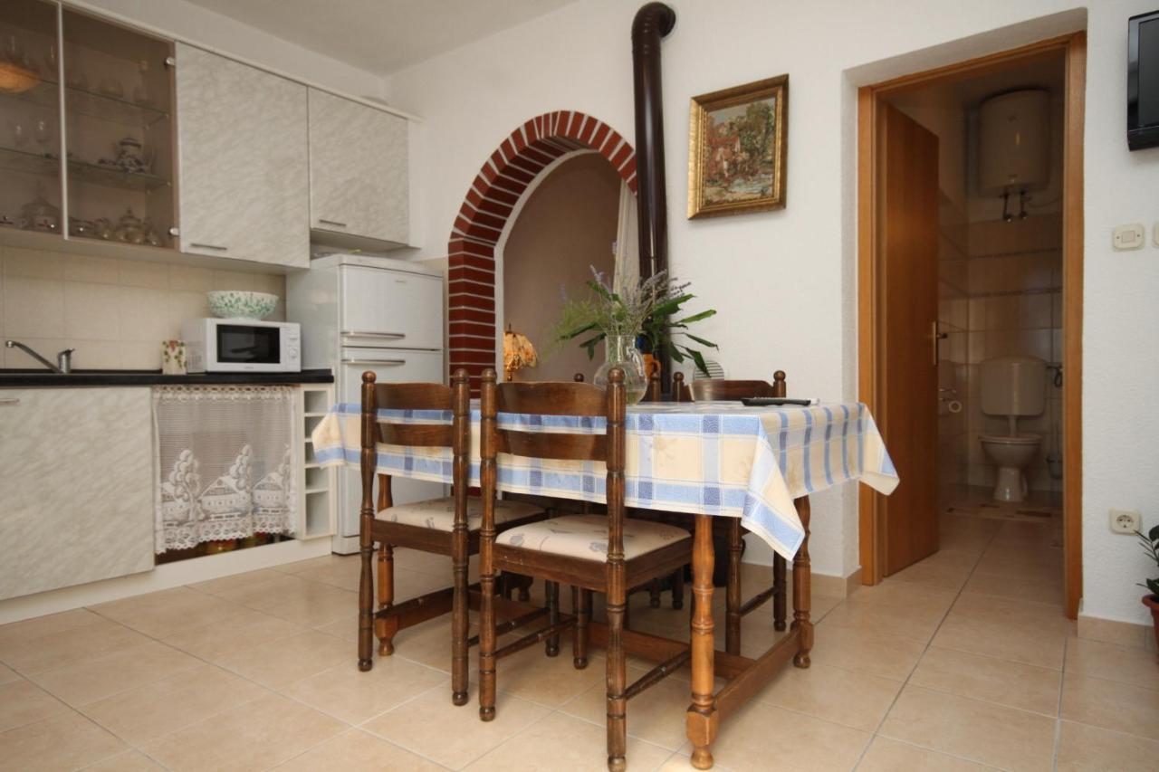 Apartments With A Parking Space Makarska - 6792 Luaran gambar
