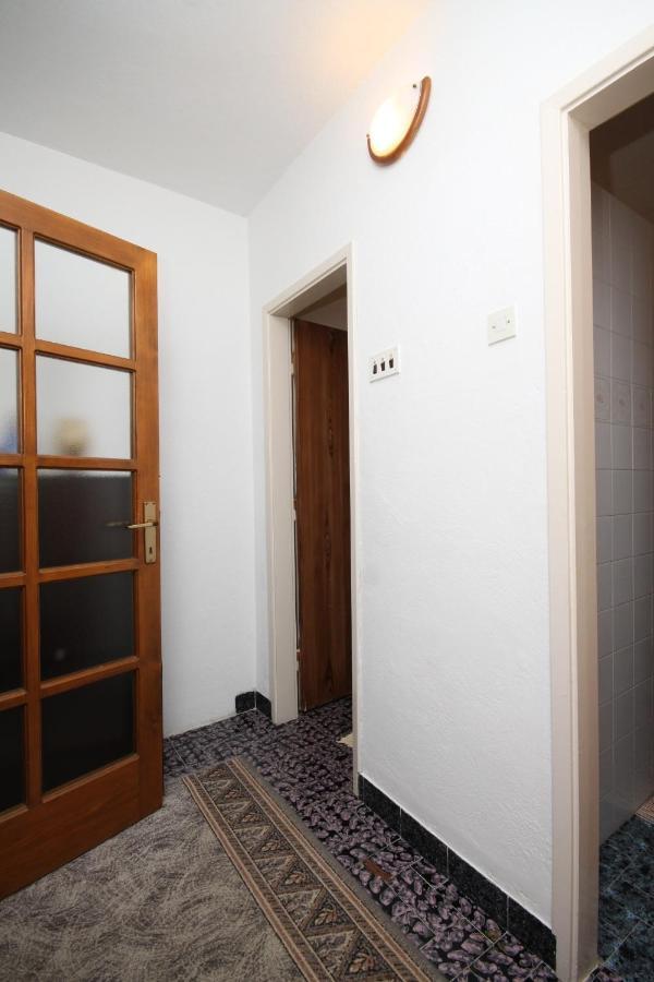 Apartments With A Parking Space Makarska - 6792 Luaran gambar